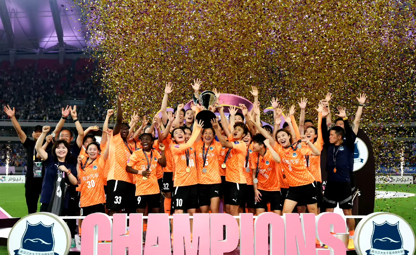 包含斯洛文尼亚女篮大胜瑞士,获得国际篮球比赛胜利的词条 包含斯洛文尼亚女篮大胜瑞士,获得国际篮球比赛胜利的词条