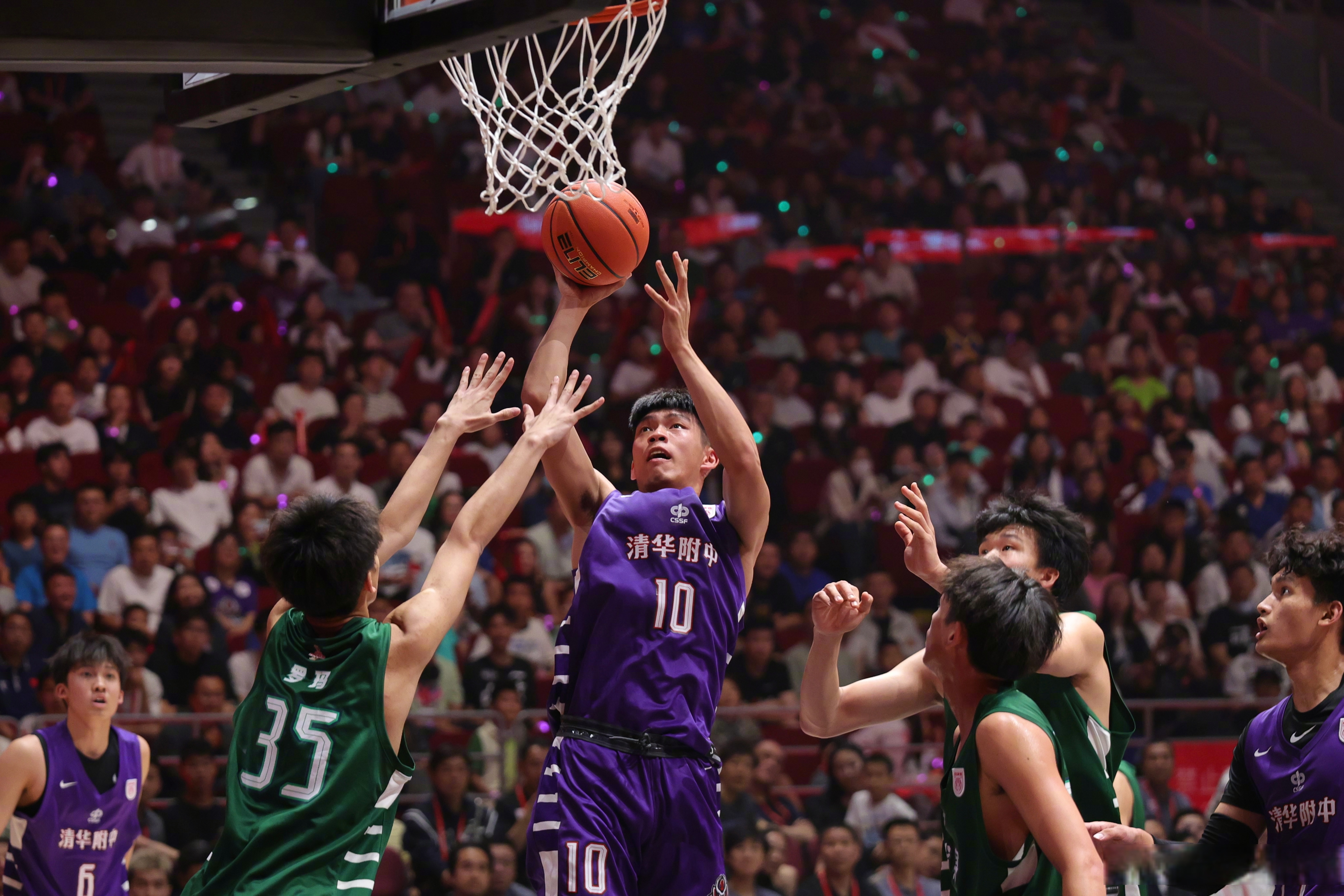 杏彩体育官方入口-猛龙防守坚韧，客场击败强敌