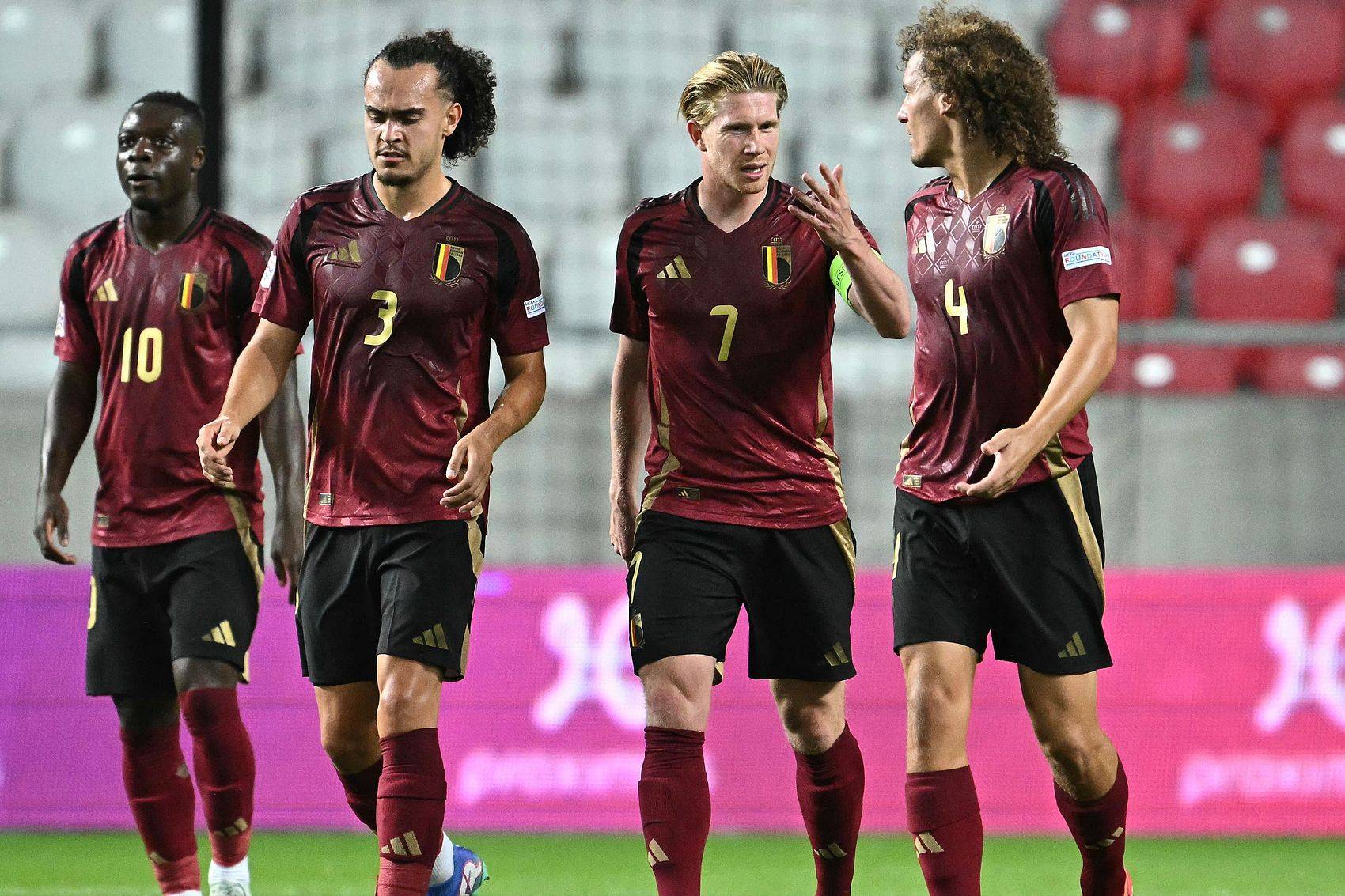 美国队迎战欧洲豪强 美国队迎战欧洲豪强