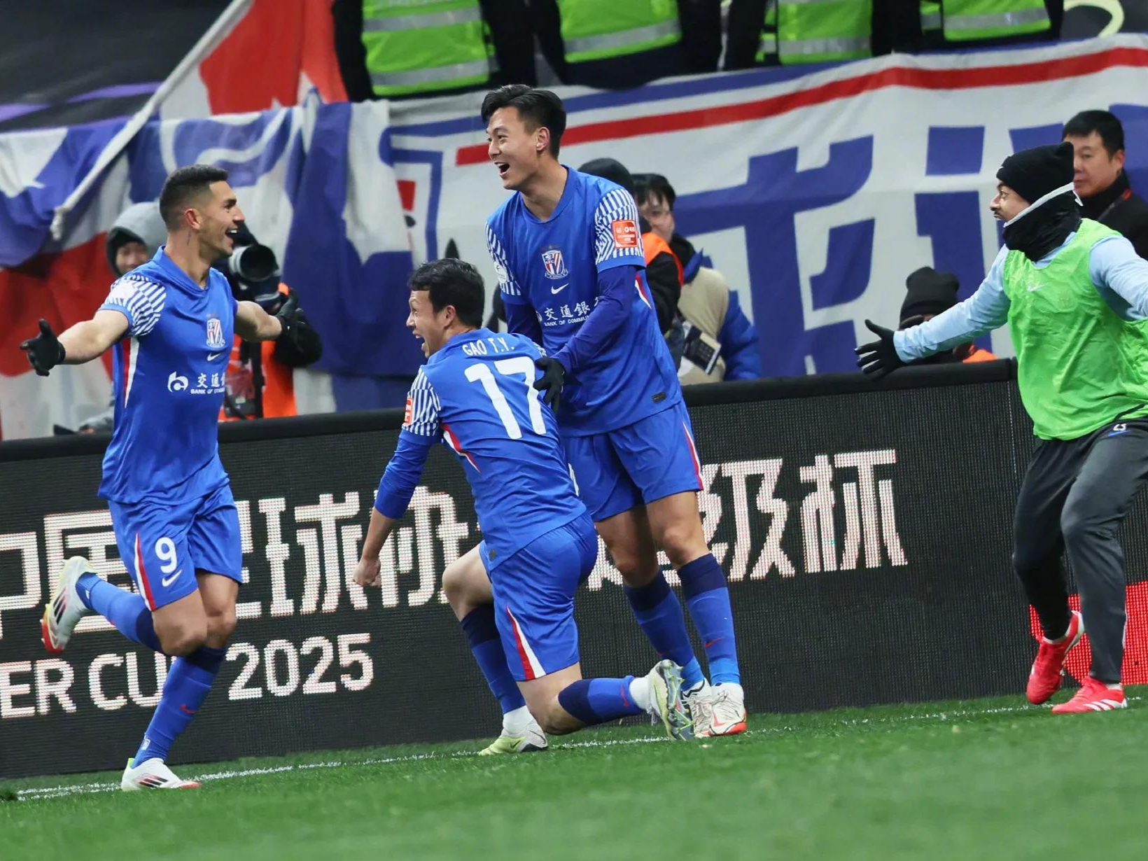 杏彩体育登录-关于深圳佳兆业在主场大胜上海申花的信息