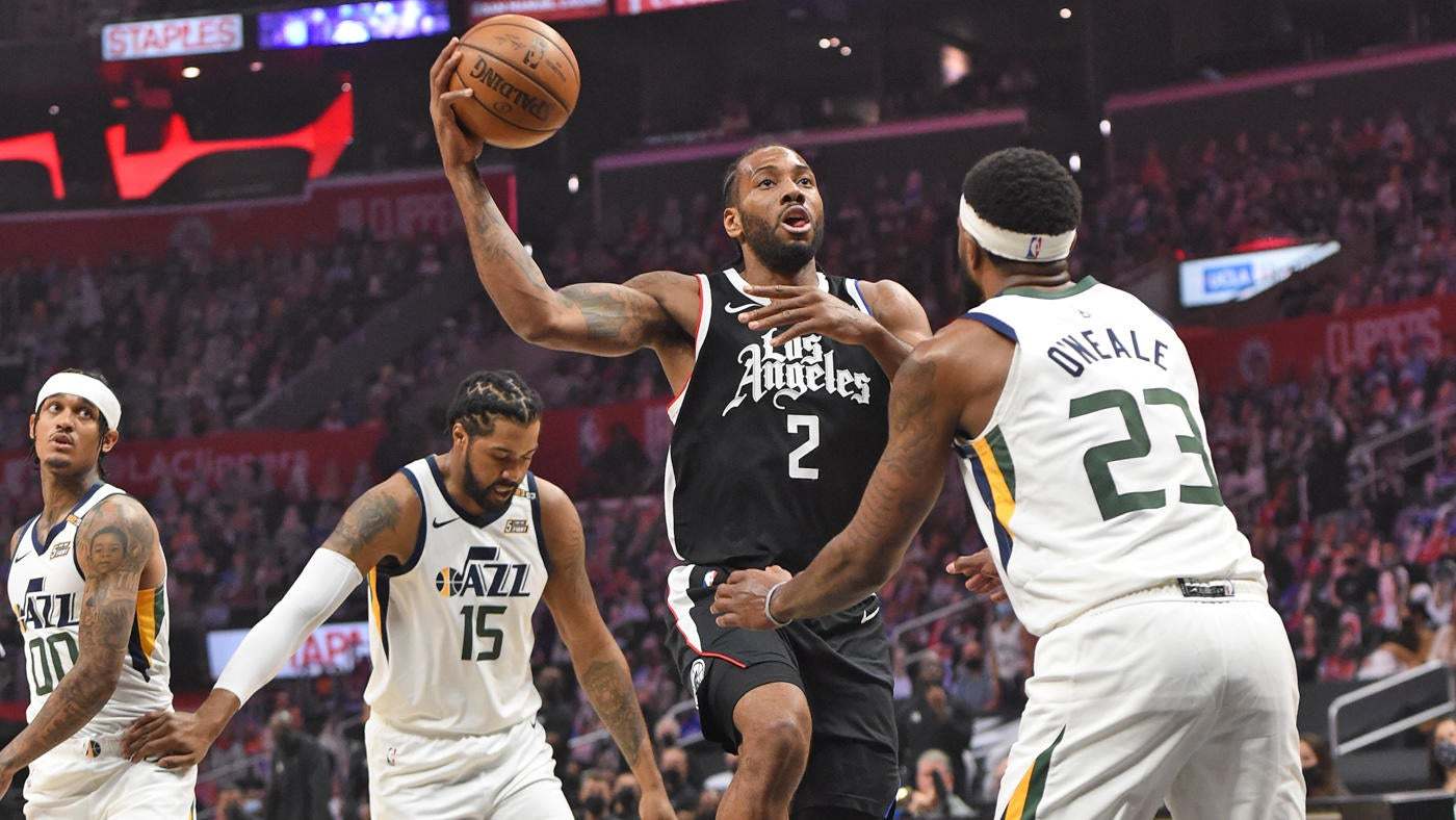 爵士队外线火力全开，客场大胜