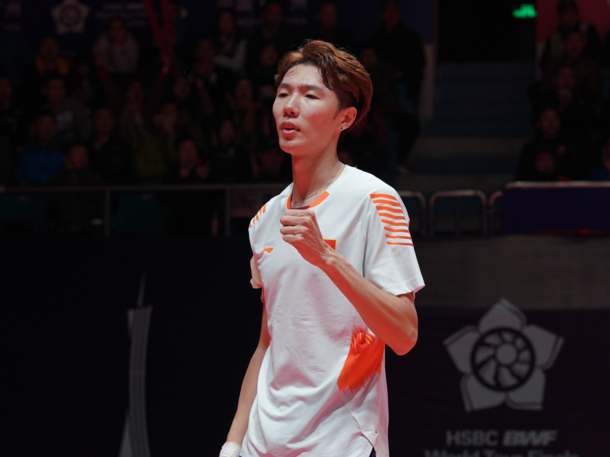 杏彩体育官方登录入口-汉堡队高举奋斗旗帜，士气昂扬迈向未来的简单介绍