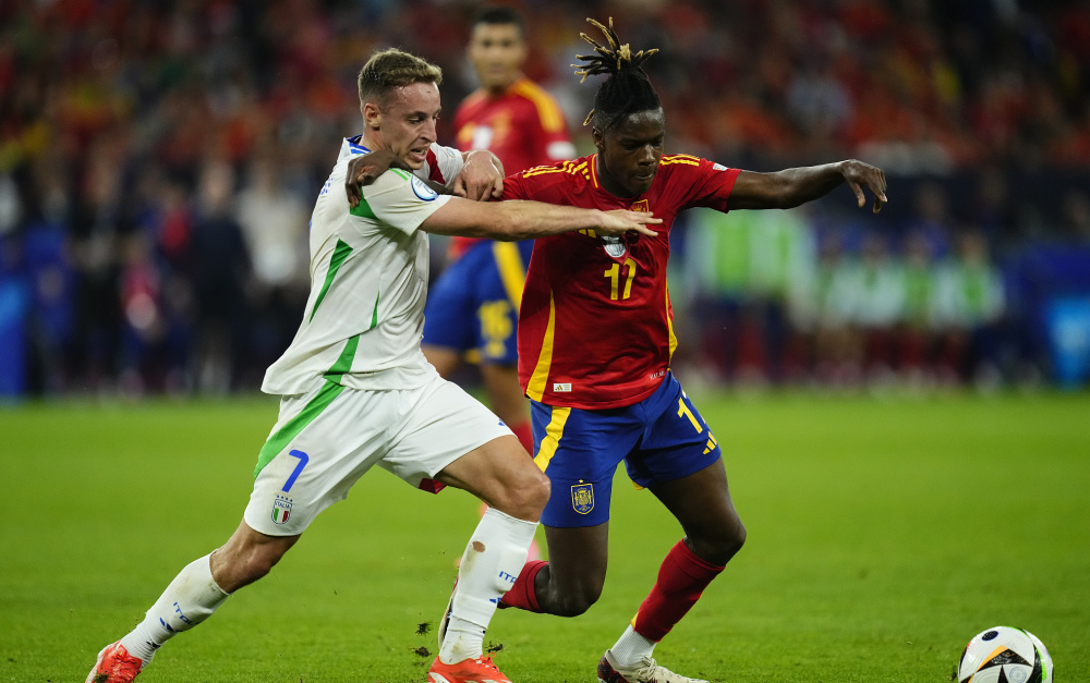 埃及队在比赛中大获成功,晋级欧洲杯决赛! 埃及队在比赛中大获成功,晋级欧洲杯决赛!