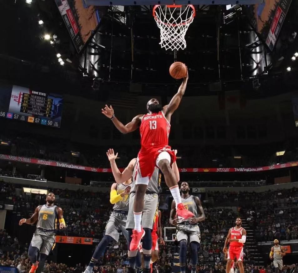 杏彩体育app下载-关于灰熊队突发事件引发舆论热议，管理层反应迅速！的信息