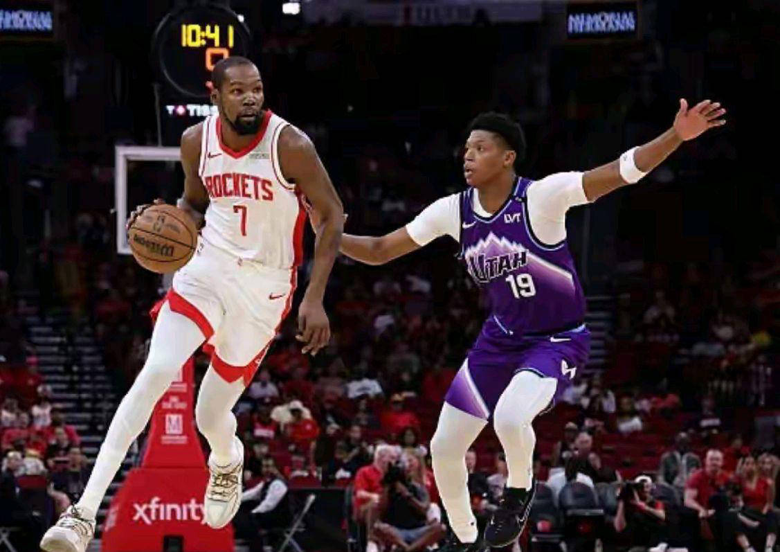 杏彩体育登录-火箭战胜爵士，提前锁定季后赛席位