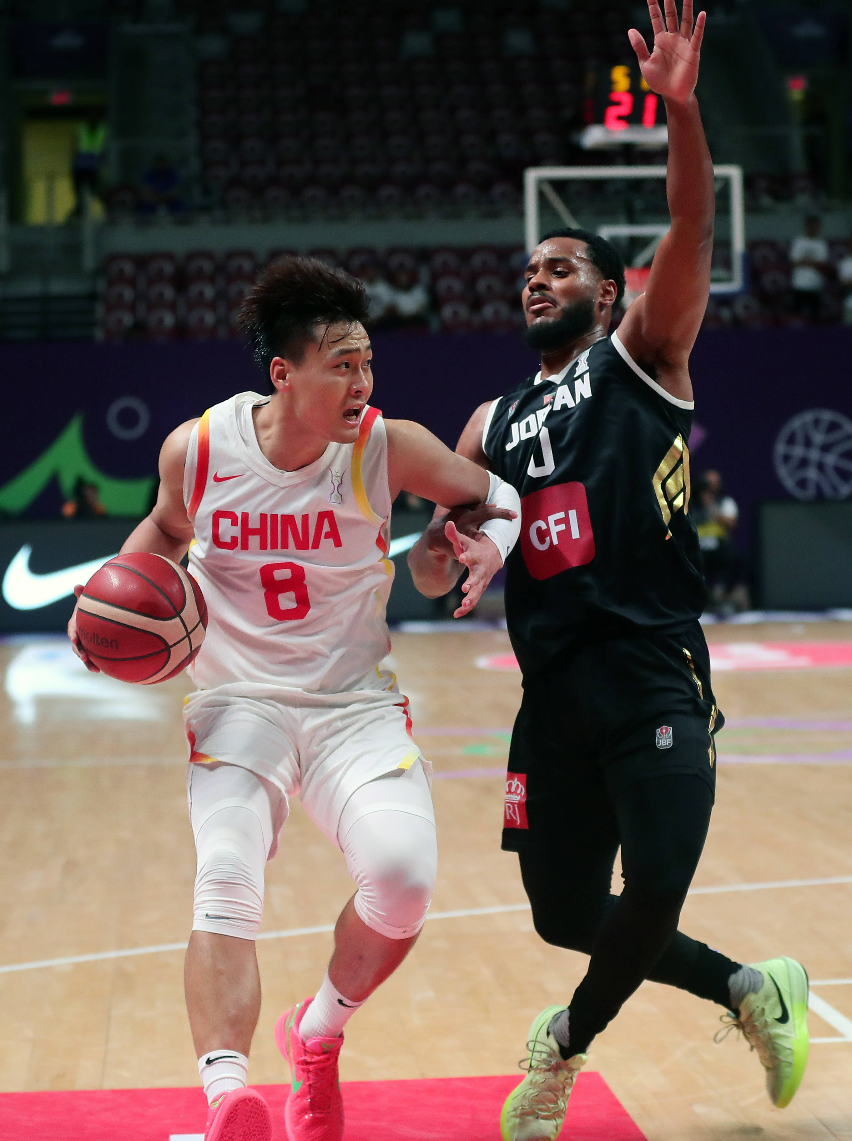 杏彩体育app-亚洲男篮在比赛中夺取胜利，表现出色